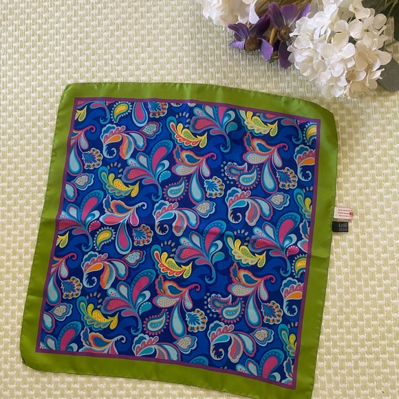 🦋🌸Carrot & Gibbs 100% Silk Scarf🌸🦋 - Picture 6 of 6